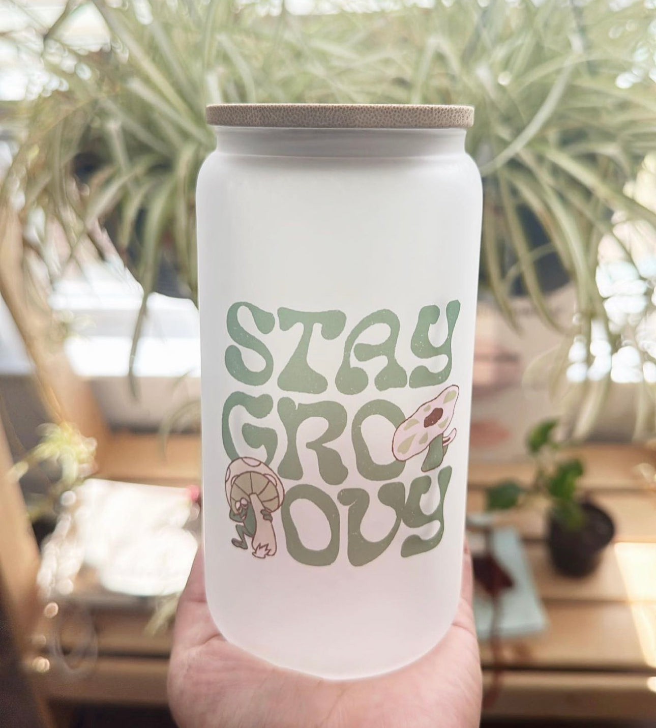 Stay groovy glass cup